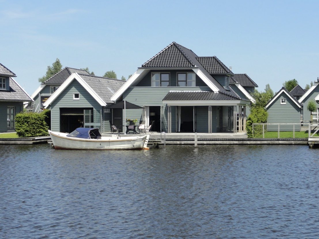 TWMakelaars's tweet photo. Te koop: De Potten 79 te Offingawier

Prachtige recreatiewoning aan De Potten nabij het Sneekermeer. Gelegen op het Villapark Sneekermeer. 
Zeer riant en exclusief!

Vraagprijs € 625.000 k.k.

Kijk voor meer informatie op https://t.co/0Y0HNUqZS7 https://t.co/L6HPPSZOHc