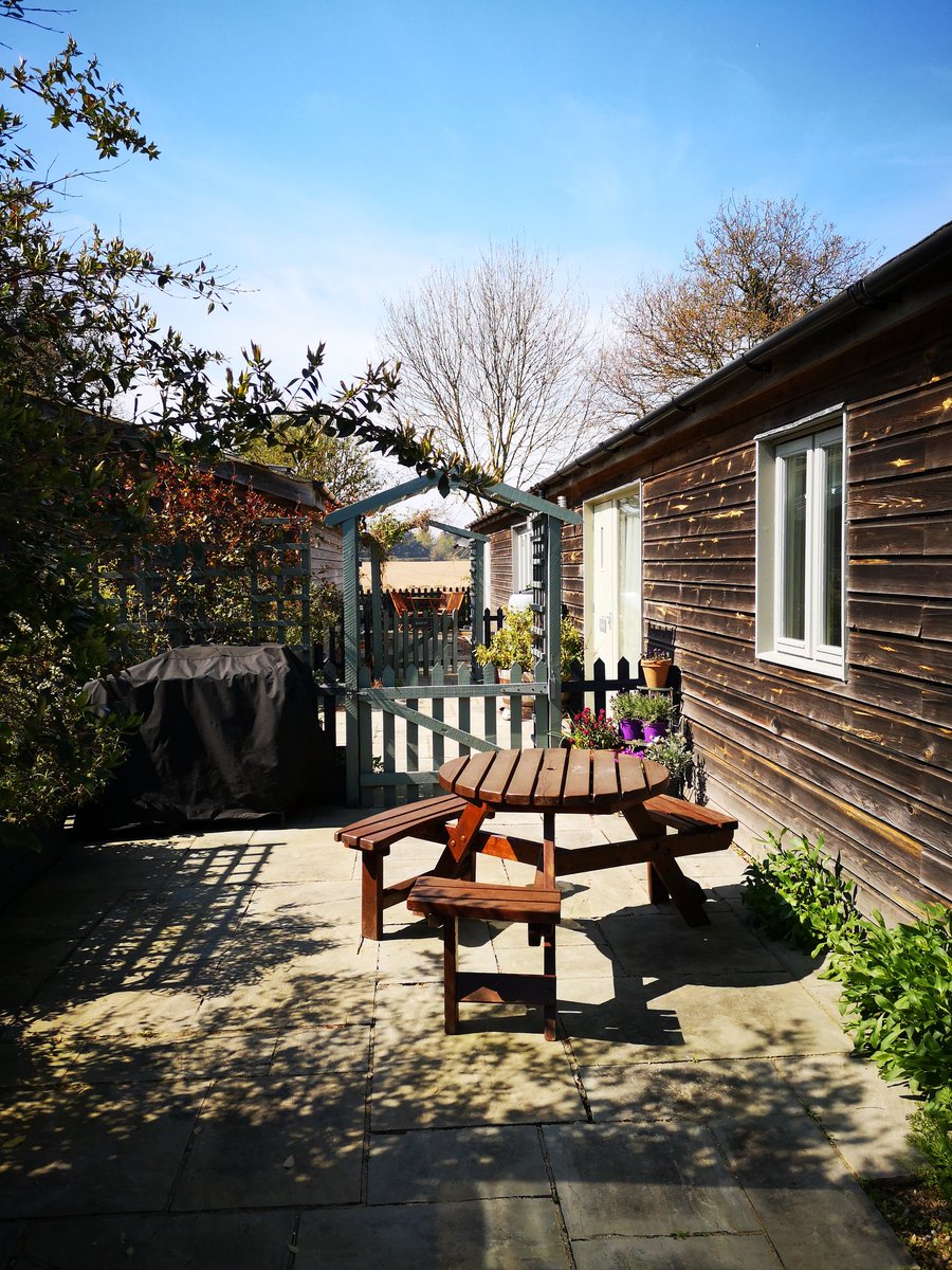 Barnowlhappisb1's tweet photo. We are back open for business from 4th July!! We have availability in August too. Feel free to message us for details. ��🍦🦉 https://t.co/4ay9sErA1E
