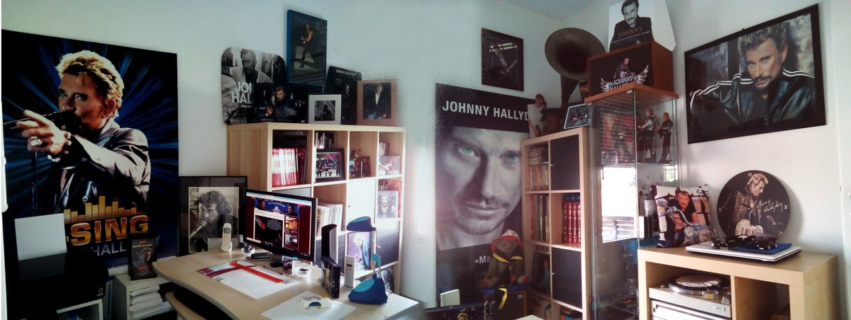 AmadeufJ's tweet photo. la nouvelle pièce consacré a mon idole Johnny https://t.co/xyVWzD0pCq
