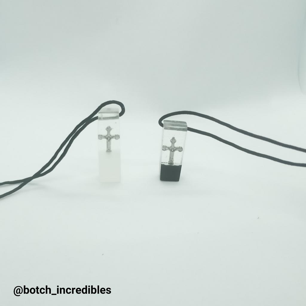 easylifeghana's tweet photo. @__theSeyram Get Yourself A @botchIncredible Casual Pendant and look Different
PRICE: GH20.00
CALL: 0500381914
WHATSAPP:https://t.co/l0g1vVAkr5
NationWide Delivery At A fee.
#WearBotchLookDifferent https://t.co/cKQda45qNB