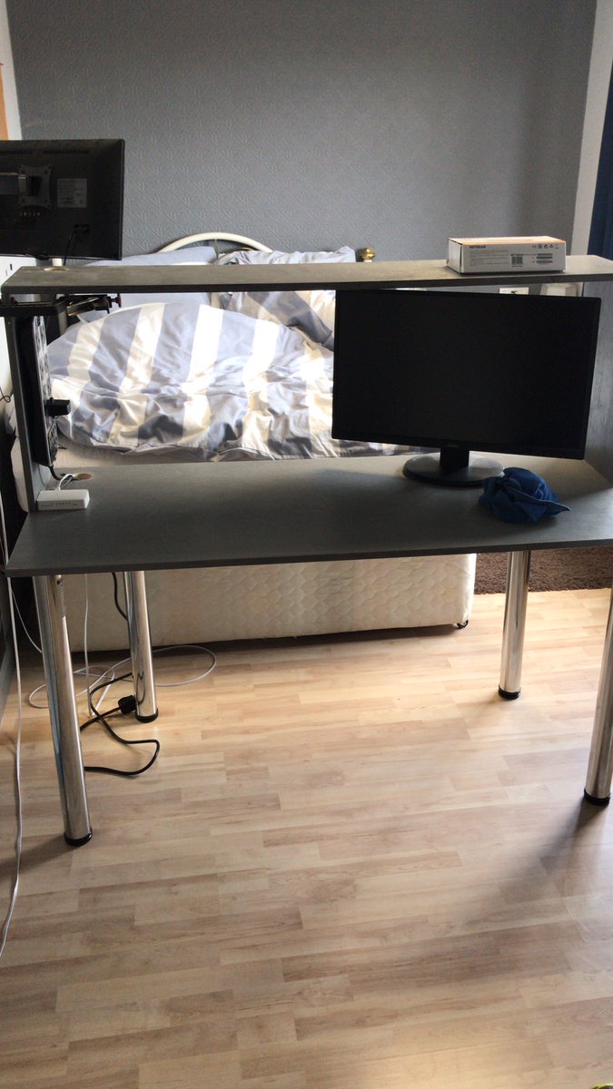 _the_drop's tweet photo. Imagine getting you and your dad building a new desk, rewiring the internet and moving a room around in 24 hours, just so you can play a rocket league tournament and get knocked out first round 🤨#dockyxrdrecharged #teamdrop
Stream also coming soon 🥳 https://t.co/NYK9cS8Ukr
