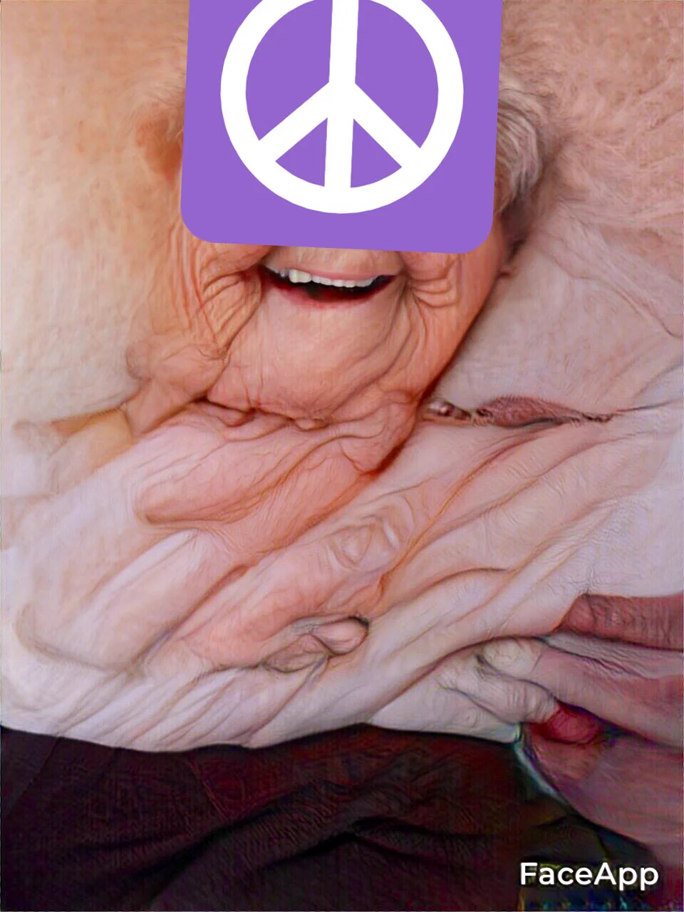 「FaceApp」の新たな遊び方？紙を使って老化と若返りを繰り返した結果www