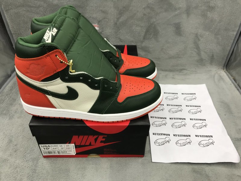LynnGiveaway's tweet photo. Solyfly x Air Jordan 1
.
#atatf #hypebeast #streetfashion #atlantalife #atlantalifestyle #atlantablogger #hypebeastkicks #complexkicks #nikeboyzatl #igsneakercommunity #atlantanightlife #hypefeet #kickfeed #highsnobiety #swoosh #royal1s #lightning4s #solefly #solefly1s https://t.co/Kod2IYRWdr