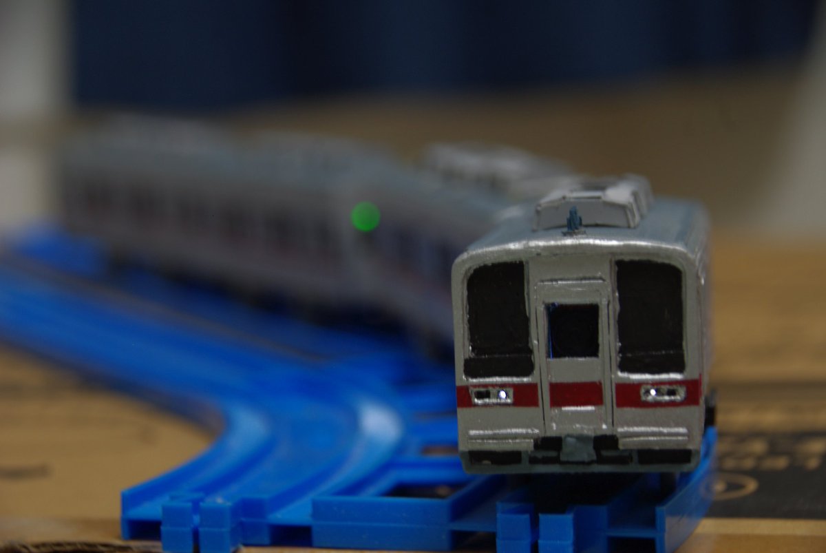 Twitter 上的 のぶ あっタグ付け忘れた 改造プラレール 大体こう言うのを作りました 上のツイートも合わせてどうぞ T Co J3qb8piuj0 Twitter