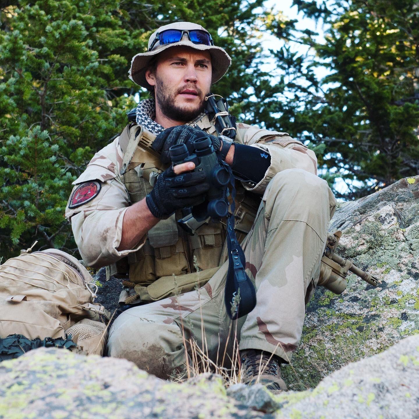 Watch Lone Survivor