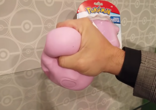 ReviewsPokemon's tweet image. This is the greatest achievement in human history