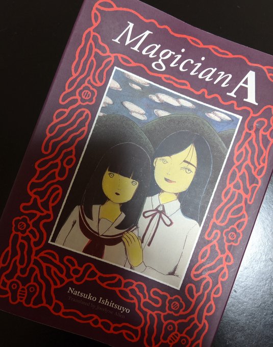 魔術師Aの英訳版、Magician Aを読みました。じっくりちゃんと理解しながら読んでたら、久々に自分の漫画を客観的に見ることができて新鮮…。決めゼリフも、かっこよく訳してもらっています!ヤダヤダスイッチはこうなった!最高💘かわいい〜 