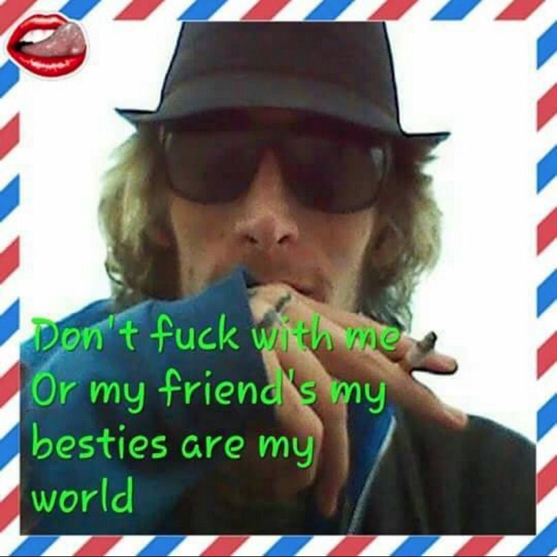giostephano's tweet photo. #cringe https://t.co/t3CNs5cQmO