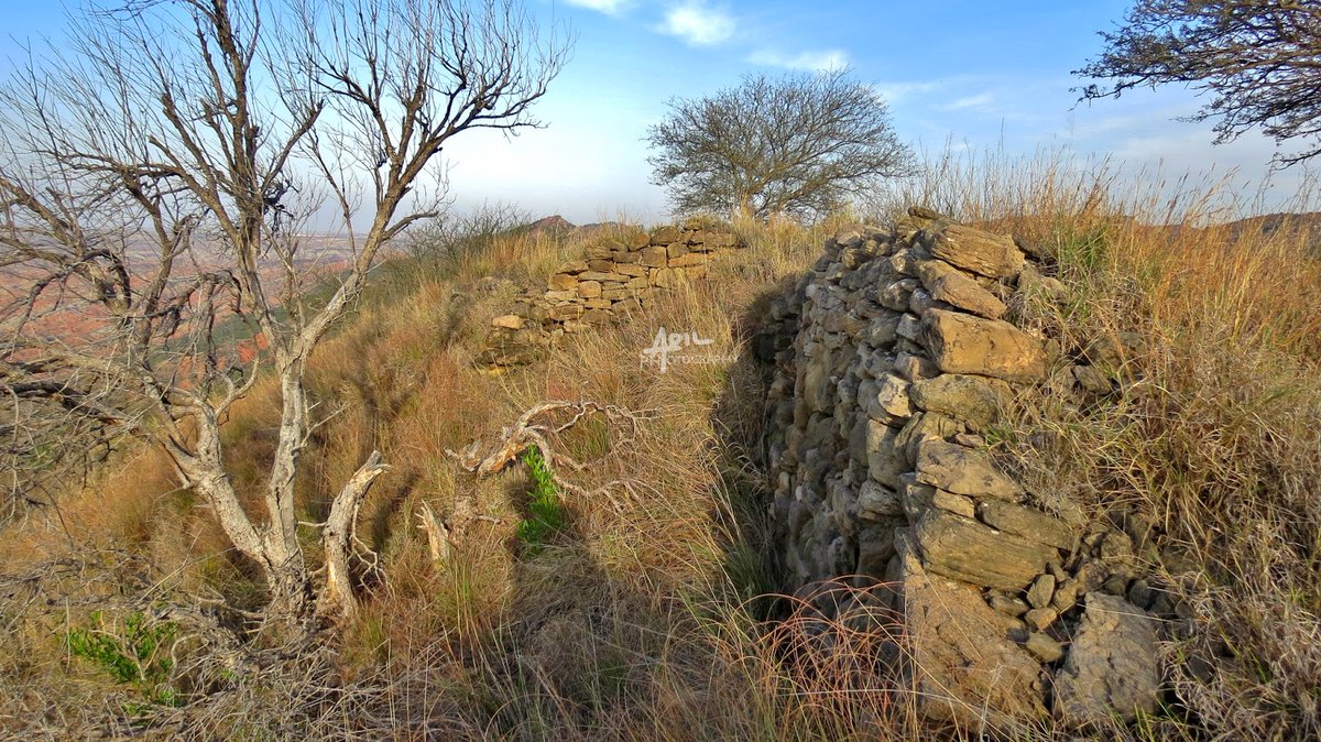 Samarkand Fort, ChakwalProbably built in the 13th Century although signs of settlement date back to first year of common era. More details in this article: https://tribune-com-pk.cdn.ampproject.org/v/s/tribune.com.pk/story/331414/samarkand-fort/?amp_js_v=a3&amp_gsa=1&amp=1&usqp=mq331AQFKAGwASA%3D#aoh=15933421280619&referrer=https%3A%2F%2Fwww.google.com&amp_tf=From%20%251%24s