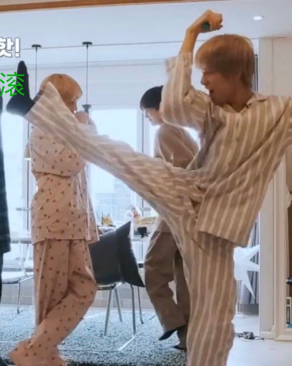 อินจุนโพไหนก็ไม่เท่าโพนี้5555555555555555555555555555555555 ห้าวมากจริง