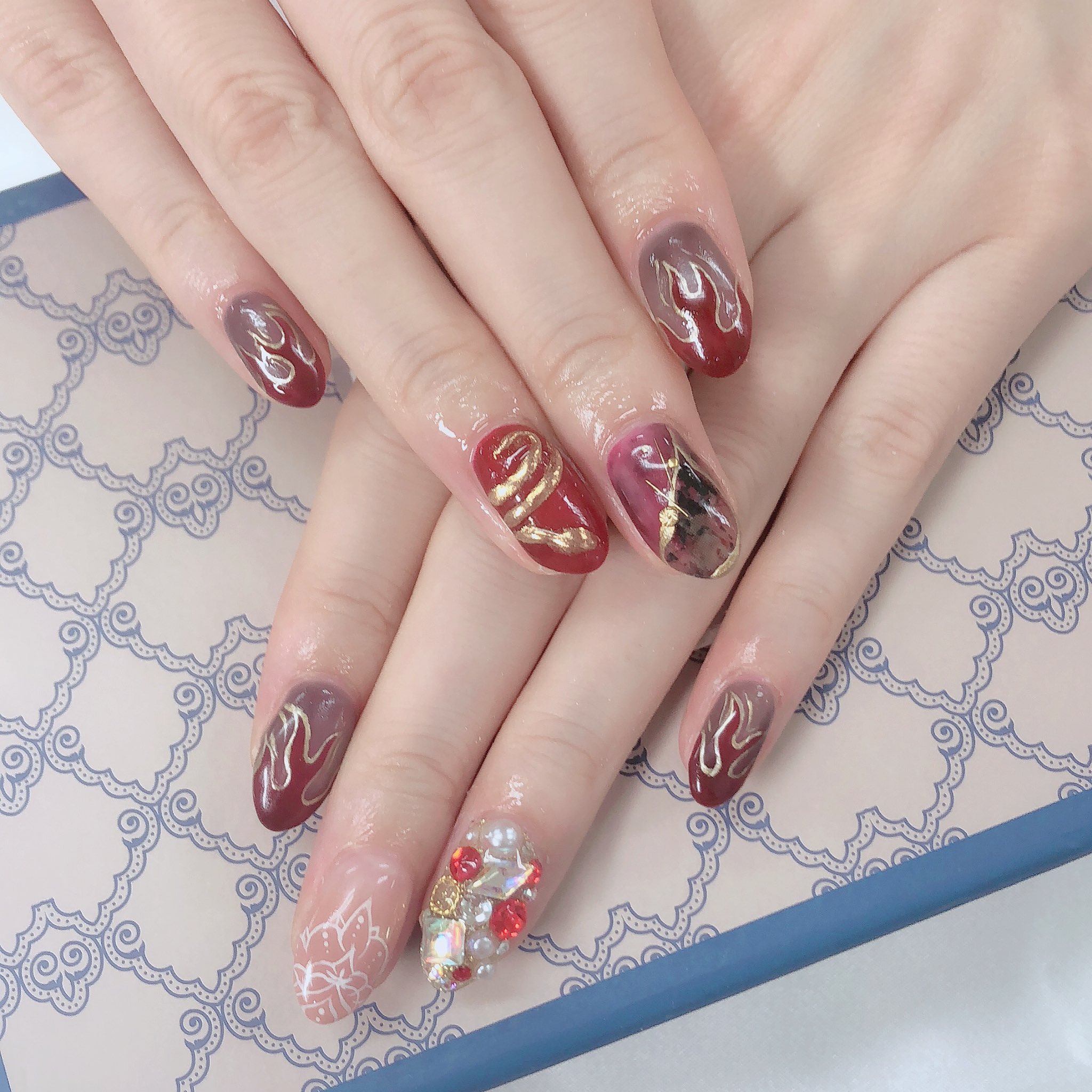 ネイルチップ 3Dネイル ツイステ スカラビア カリム｜ネイル 