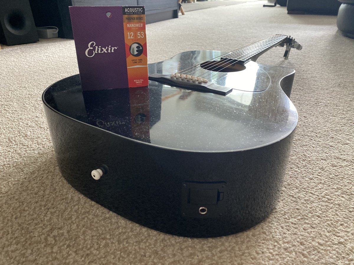 Bought a packet of <a href="/ElixirStrings/">ELIXIR Strings</a> yesterday from <a href="/RegentSounds/">Regent Sounds</a> on Denmark Street, can’t wait to try them out #SupportLocalBusinesses