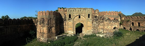 Attock Fort, AttockThe fort was built by Akbar the great between 1581 and 1583. Later, it was the site of numerous battles between the Afghans, Sikhs and Marathas. Currently it is controlled by Pakistan's SSG(Special Services Group)