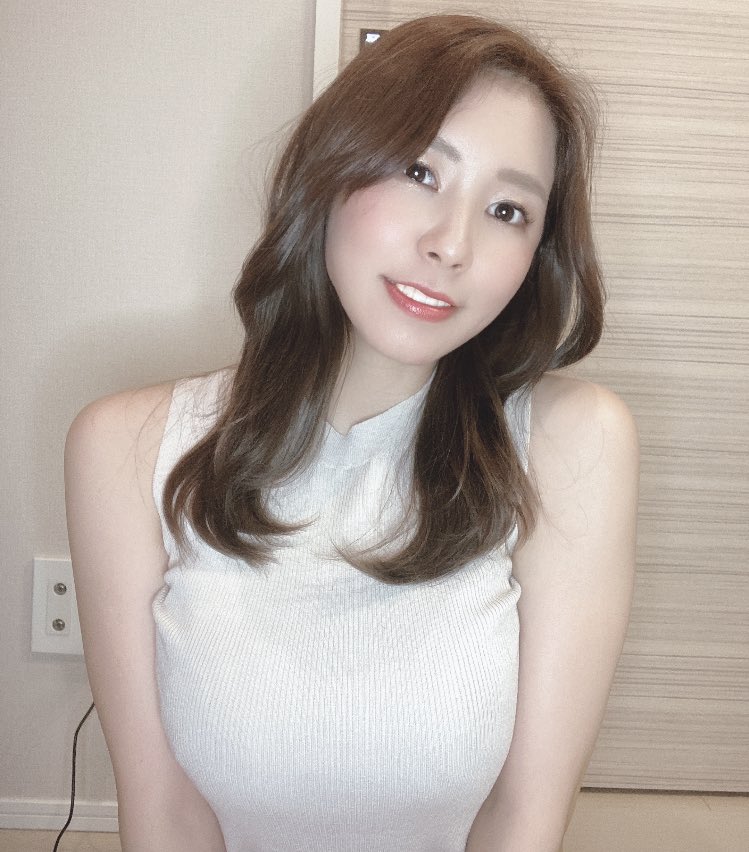 Sexy pics and videos of Yui Natsuki from Twitter, Tiktok, Instagram | Jamopo