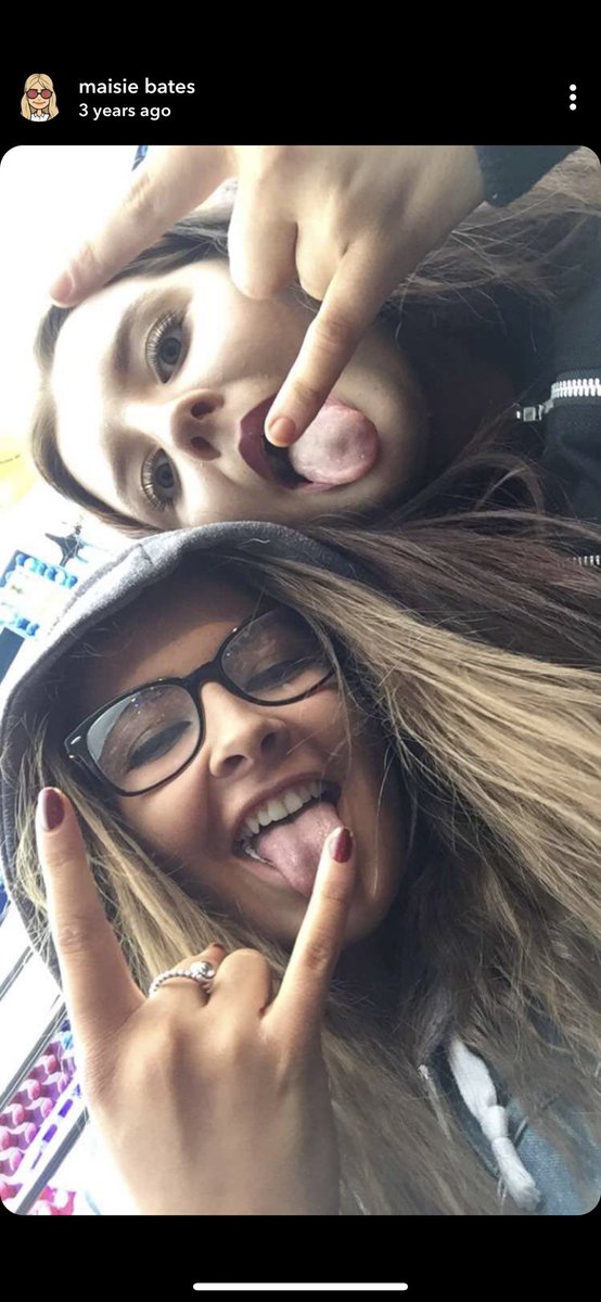 maisiebatess's tweet photo. @_elliehalliday_ happy birthday gal! Hope you have a lovely day xxx https://t.co/TQuSSd9sZN