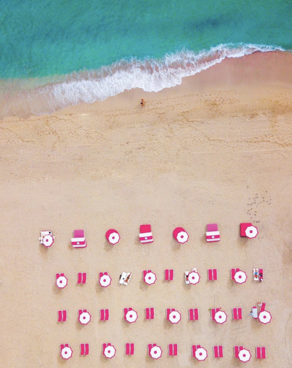 No Sunday Scaries under the sun in South Beach. ☀️ #worldofsbe