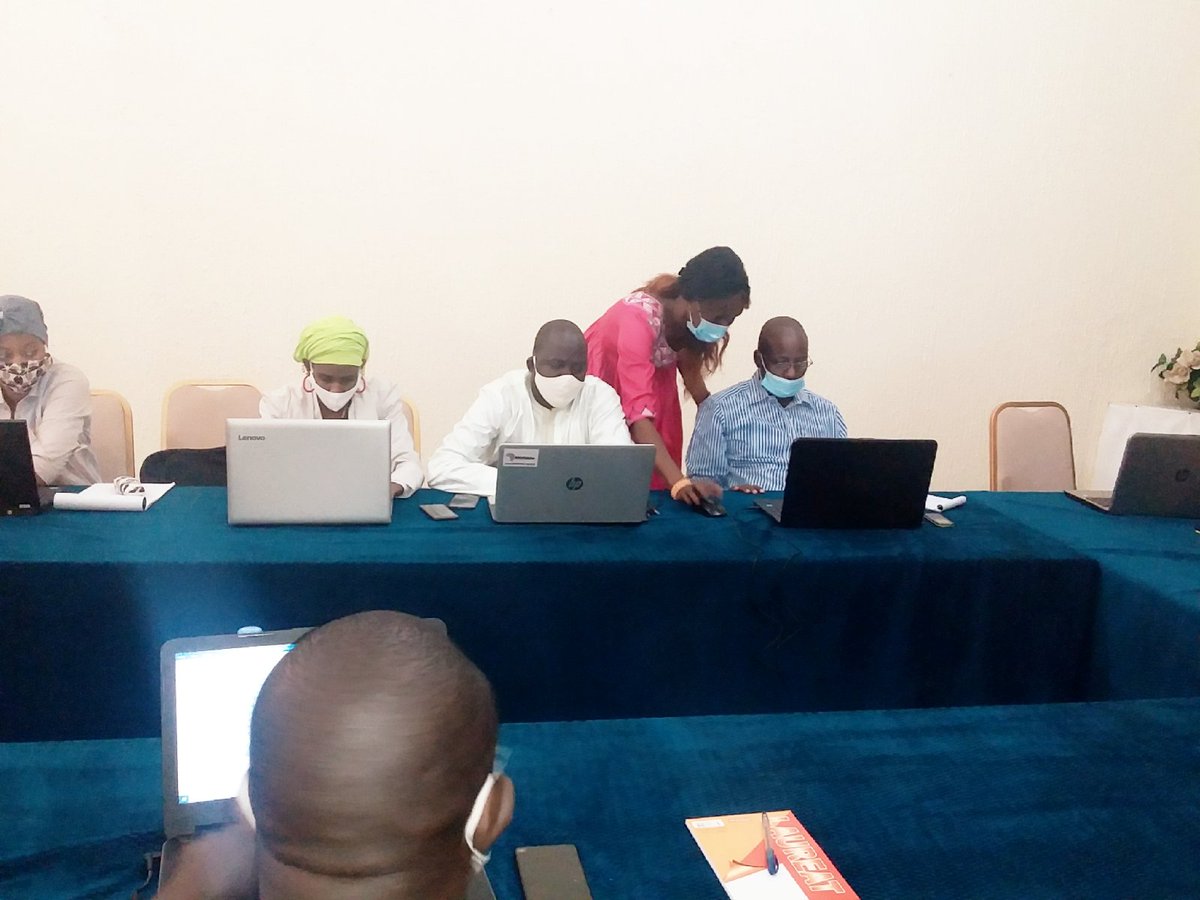 Une reconnaissance  particulière et un grd merci <a href="/Honorable_Nath/">Nathalie SIDIBE🇲🇱❤✊💪</a>  pour la qualité et la méthodologie dont elle fut preuve tout au long de la session de #formation sur le #dataviz. Merci encore pour ta patience et ta pédagogie !