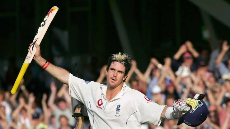 ..as he played many match defining knocks in his career. However, 2 of his best knocks are 158 vs Aus, 2005, The OvalEng were 2-1 up in the series and needed to secure a draw/win in the this test (5th test) to take the Ashes. On the final day, Aus attack came..