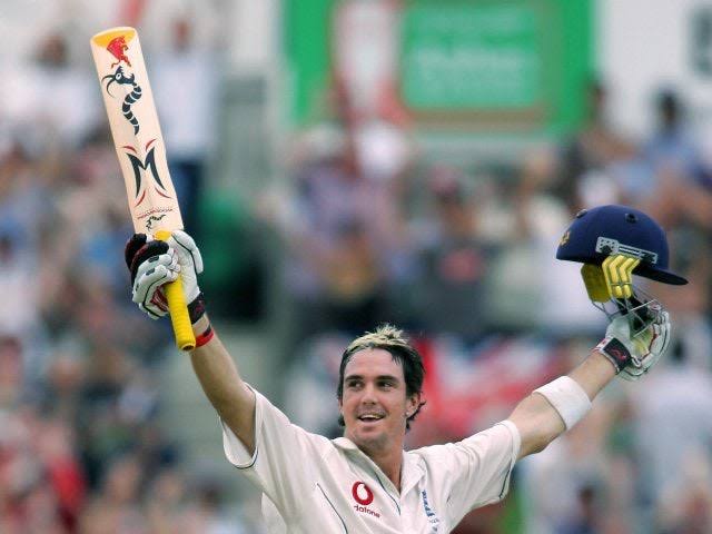 .. all guns blazing as Eng from 33/1 at the start of play were down to 67/3 in no time. In came  @KP24 and his magic aggression. He scored 158 on the final day that made sure Eng had the Ashes and he had his 1st test century!100 vs Pak, Faisalabad, 2005While the ... 