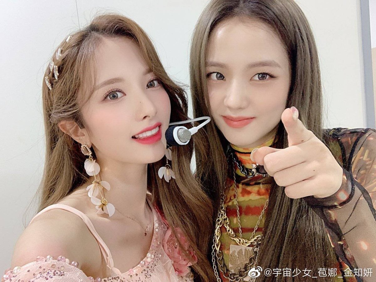 200628
#우주소녀 #보나 #WJSN #BONA

我朋友❤️
@/sooyaaa_智秀