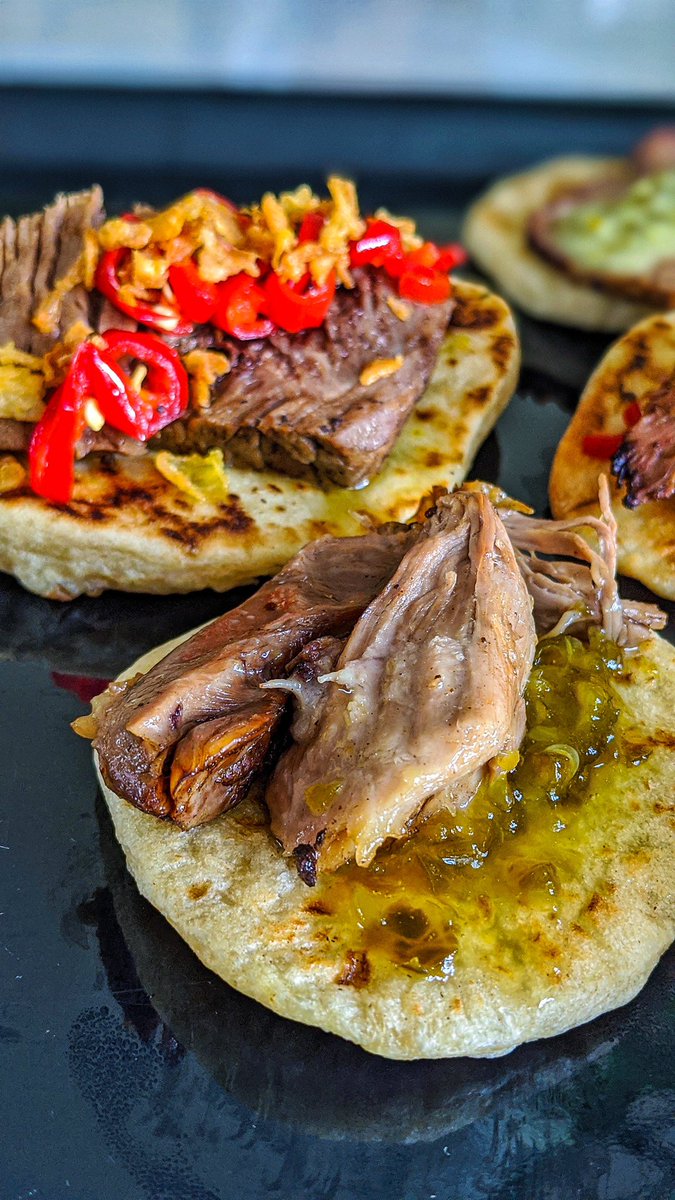 TheF00dBae's tweet photo. Fatty part of the lamb in Afghan style tacos aka Nacos with Afghan green chutney, brisket nacos with chillies &amp; crispy fried onions &amp; jalapeño jam. Best breakfast EVER https://t.co/RPCjxompbu