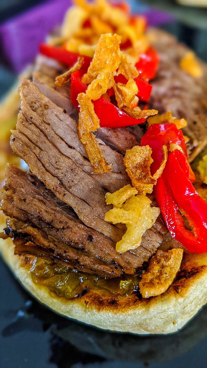 TheF00dBae's tweet photo. Fatty part of the lamb in Afghan style tacos aka Nacos with Afghan green chutney, brisket nacos with chillies &amp; crispy fried onions &amp; jalapeño jam. Best breakfast EVER https://t.co/RPCjxompbu