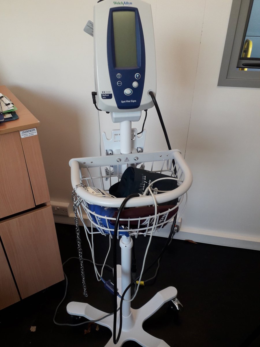 N_Hamps_Ind's tweet photo. Northampton GH Covid 19 pod used 4 people with symptoms who walk in off the street, ref by 111 &amp; Doctors  vital signs R taken, the same instruments are not cleaned after each person . Have you used it PM me? Police Covit team and Hospital CEO are happy with the infection control. https://t.co/8StHSdBn2y