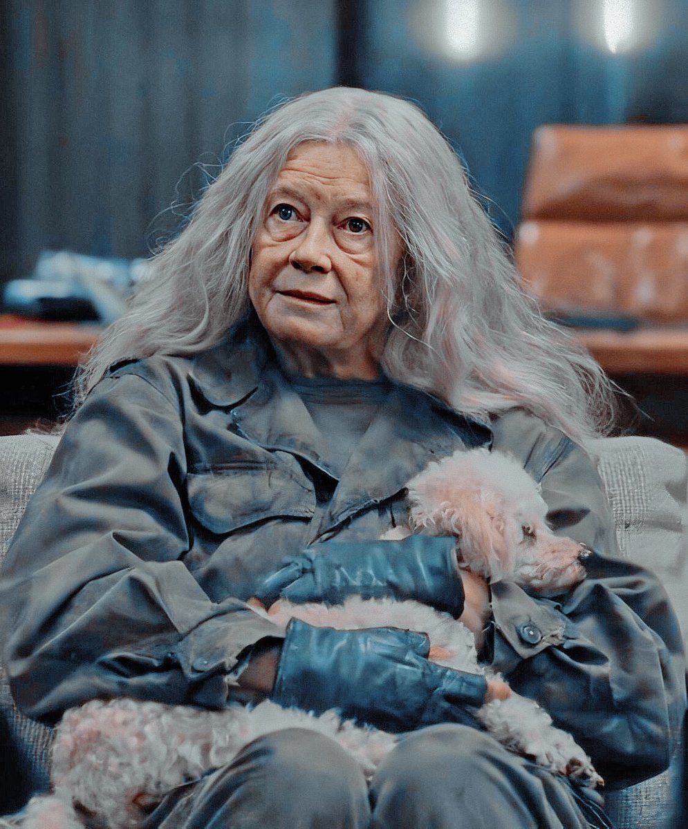 xflorenzistan's tweet photo. the most iconic, smart and important character in the whole story is CLAUDIA TIEDEMANN. she reached her goal, bending both adam and eva, for the sake of her own daughter. PERIOD.

#darkseason3 #darknetflix https://t.co/CWiLYx8NIl