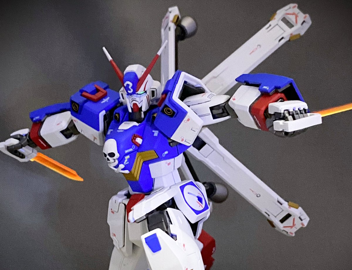 ながれ Mg クロスボーン ガンダムx3 Ver Ka 完成です もう4機目ですが 久々に素直なトリコロールなので割りかし楽しんで塗ることができました そして遂にクロスボーンガンダムコンプリートです リプライに続きますよ