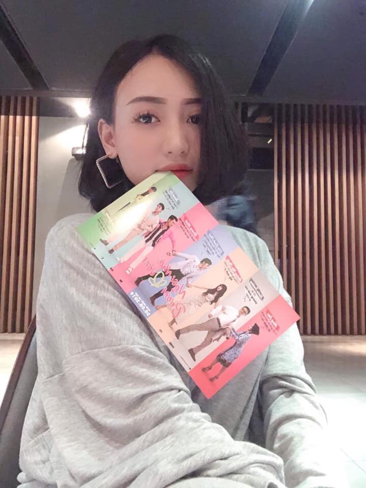 Tròi Hà Nội nóng quá rồi.