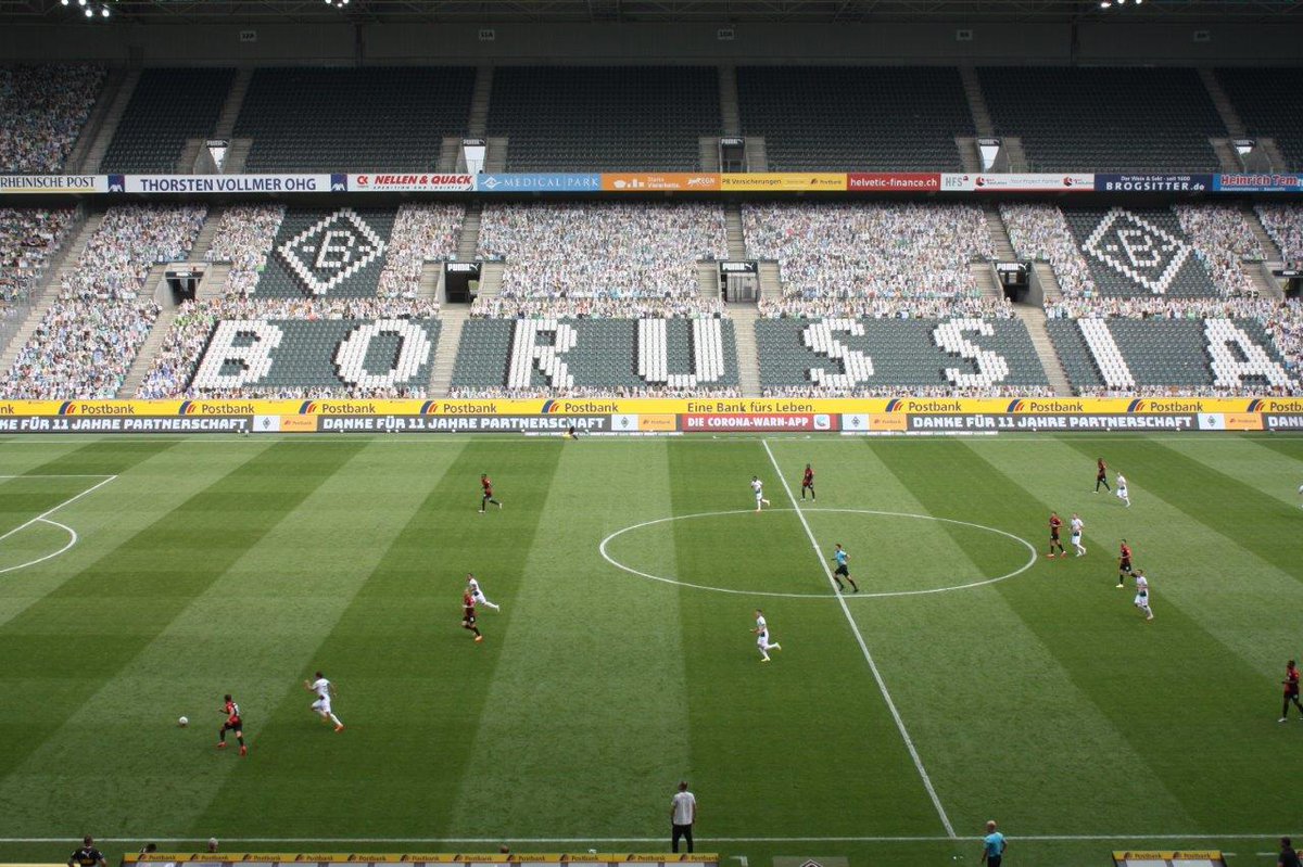 Borussia tweet media