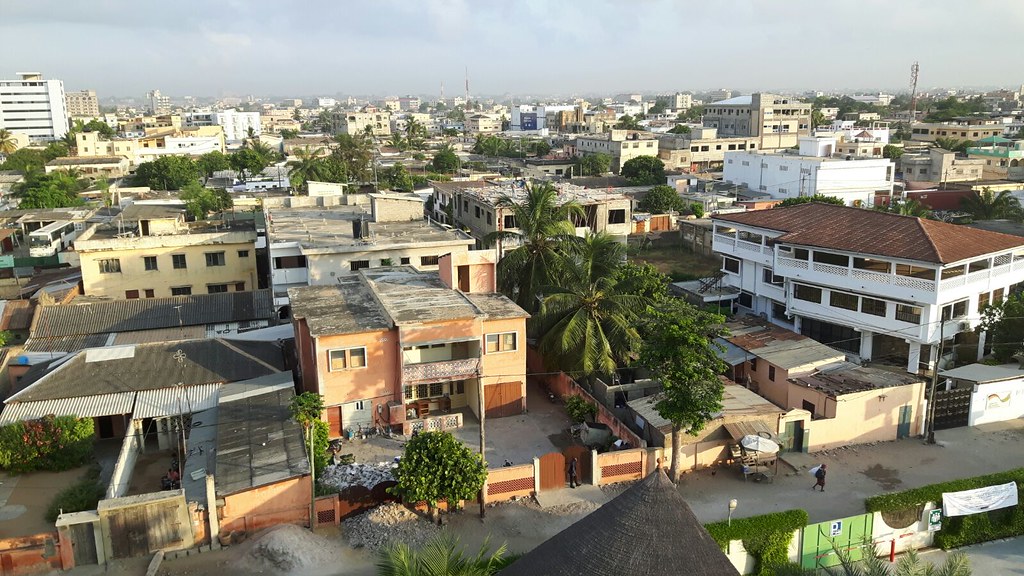 EcomnewsAfrique's tweet photo. #Togo : Le projet #PERECUT évalué à 79,3 millions $ permettra l’extension du réseau d'#Electricite et bénéficie de l’appui de @AFD_France, de l’#UE et de la @KfW_FZ_int.
https://t.co/P29Rn7ya38 https://t.co/MS248RDK9m