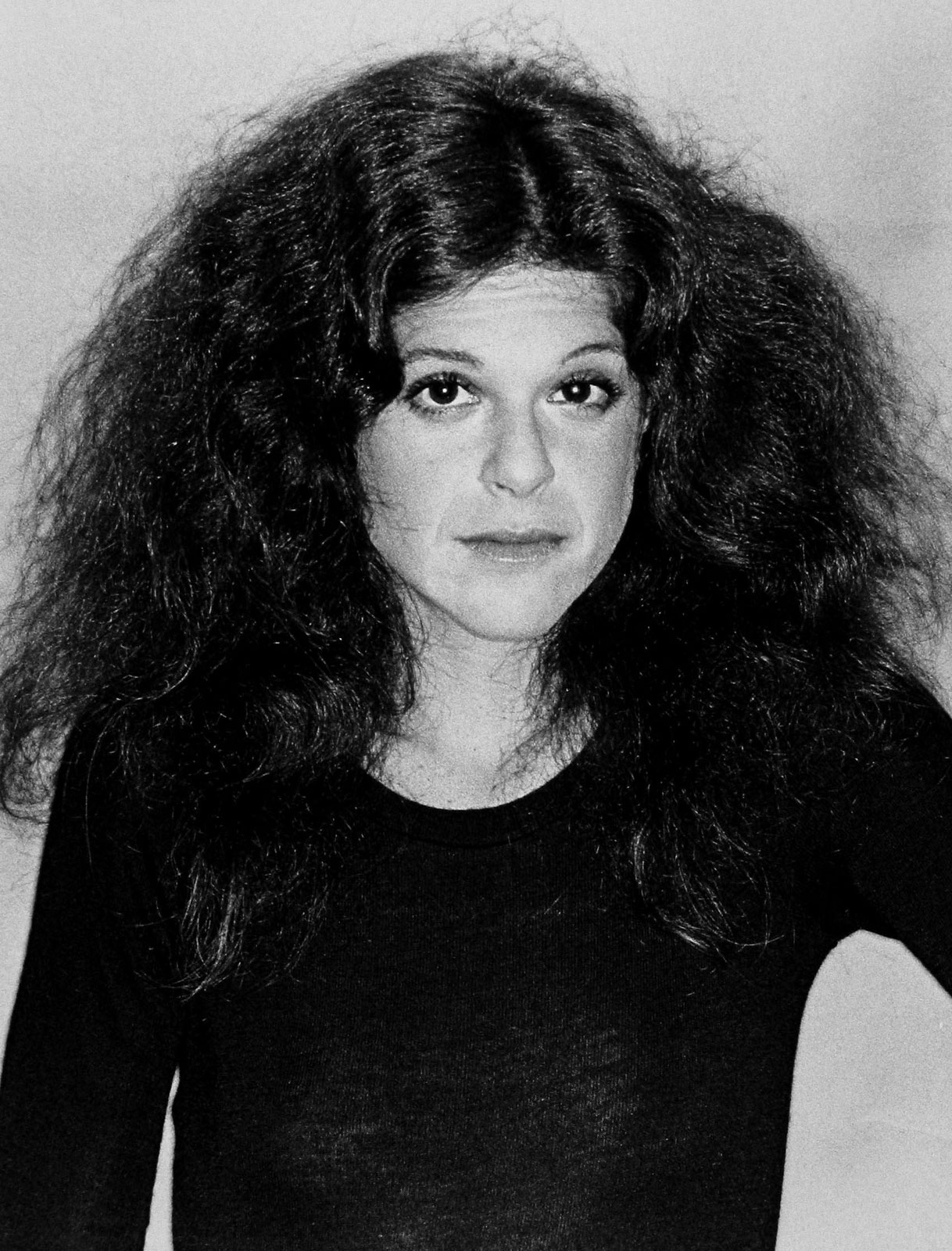 Good morning! Happy birthday, Gilda Radner! 