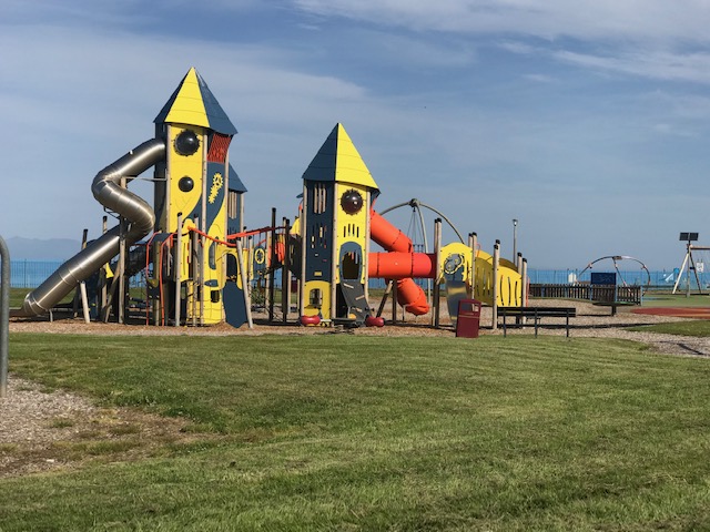 Our play parks and outdoor gyms will reopen from Monday 29 June. 

Please follow the guidance on our website before your visit: beta.south-ayrshire.gov.uk/article/19484/…