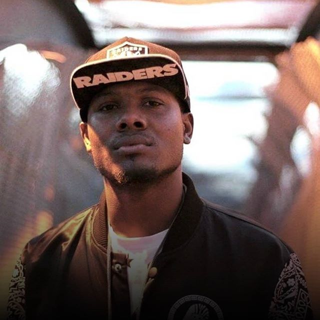 ⚡⚡⚡Michigan Artist <a href="/Deontehall100/">Deonte Hall</a> Hall and His Debut Single "GOD Over Money |Dewordz

Deonte Hall an ex-drug dealer with a message for the streets is definitely someone who can identify to the struggle of people who may have grown up in the streets and being involved in...