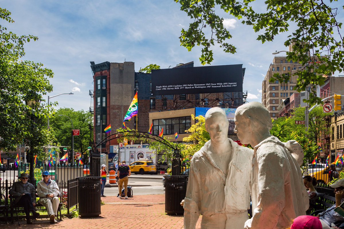publicartfund (@publicartfund) on Twitter photo 🌈 Happy #Pride. 📷 Last year’s #FelixGonzalezTorres.
This year may be different, but you can still celebrate virtually at <a href="/NYCPride/">New York City Pride</a> . 🌈 Happy #Pride. 📷 Last year’s #FelixGonzalezTorres.
This year may be different, but you can still celebrate virtually at <a href="/NYCPride/">New York City Pride</a> .