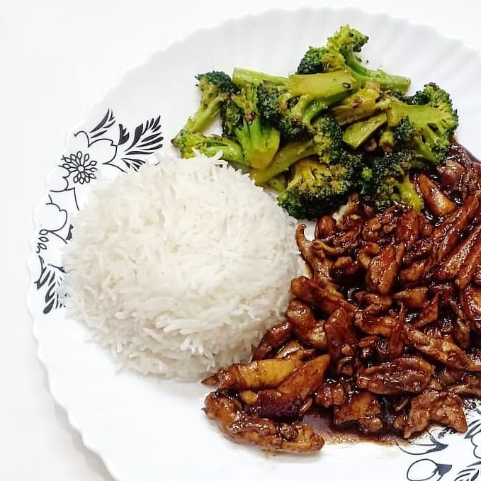easycookingwithmuzna.com/2020/06/chicke…
#teryakichicken #easyrecipe
#japanese #chicken