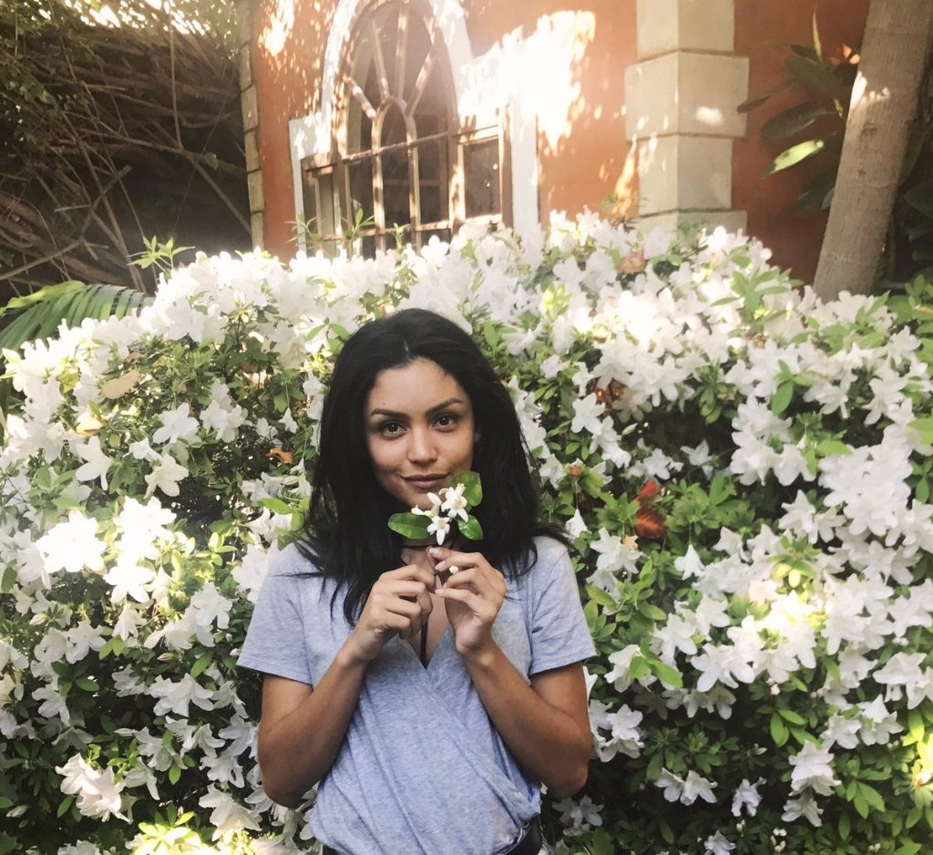 101. Cristina Rosales / The Dark Artifices