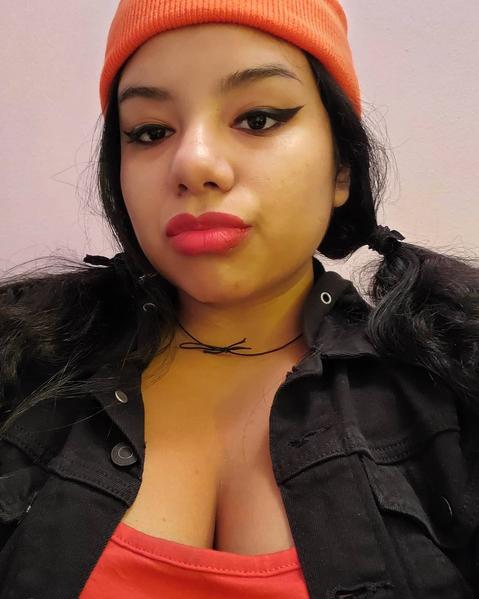 Billiejeanna's tweet photo. 🖤Spinelli Cosplay🖤 from Recess 
#spinellicosplay #spinelli #recesscosplay #disneycosplay #cosplayers #cosplayvscharacter #cosplaying #latinacosplayer #cosplayergirl https://t.co/AeFu1MtGbg