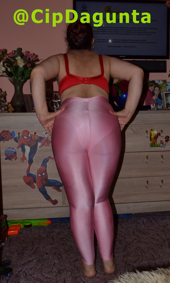 CipDagunta's tweet photo. Pink spandex leggings...
#spandex #spandexleggings #spandextights #lycratights https://t.co/SEr0xv2Soz