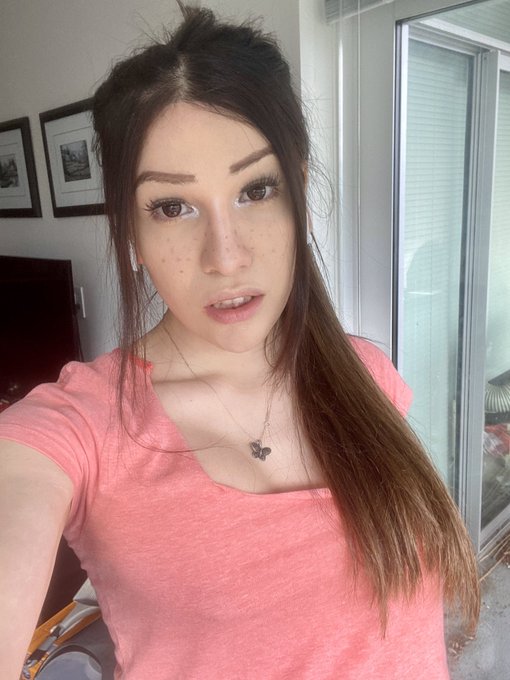 Rt if you would let me top you 🔝 I&rsquo;ll be gentle I promise 😈 https://t.co/xVMrITay8l<a href="/tag/trans"class="tags"><span>#trans</span></a>