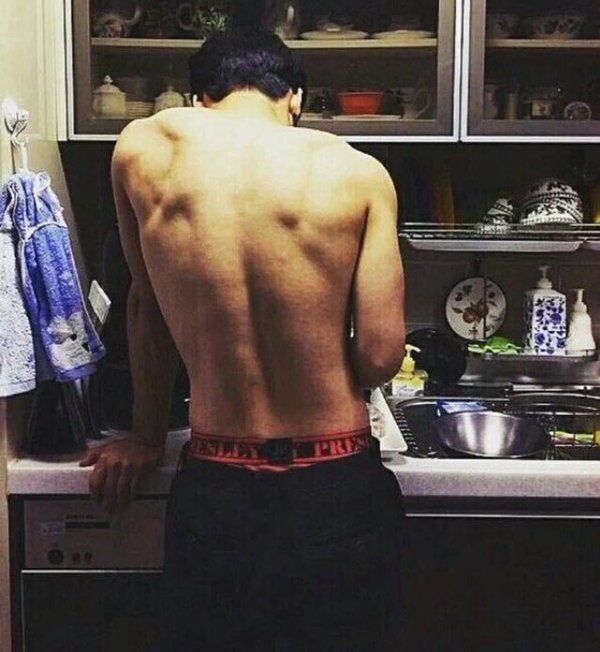 °.        𝘚𝘌𝘋𝘜𝘊𝘛𝘐𝘝𝘌 𝘚𝘜𝘕𝘋𝘈𝘠 .             .°