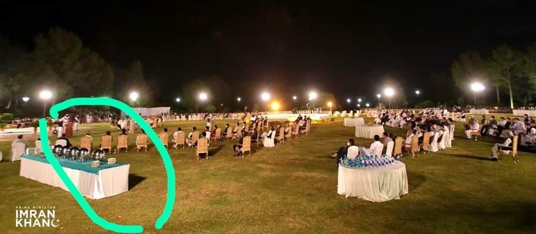 zartajgulwazir's tweet photo. PM dinner for the parliamentarians - the Prime Minister himself paid for the food and refreshments. 

He leads from the front, setting the example for others to follow - we do not squander taxpayer's money. We believe in austerity in spending public funds. https://t.co/oY8KDGTVXW