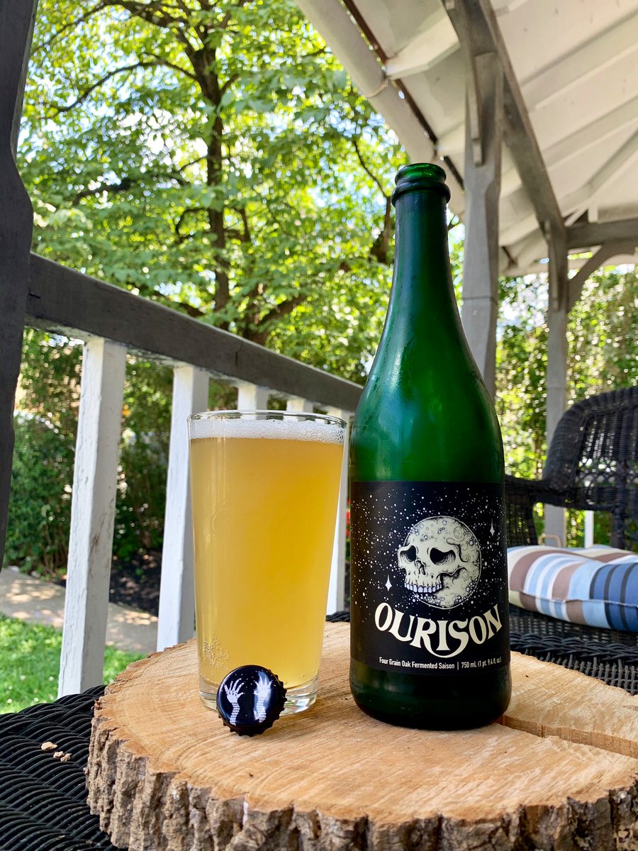 Essau1969's tweet photo. #SundayFunday a nice #nap and now one of my favorite #Brews #Ourison four grain oak fermented #Saison @tiredhandsbeer #BeerMe #Beeroclock on this #DrinkLocal ๐บ#SundayAfternoon ๐บ๐Cheers ๐บ๐ https://t.co/OtM78Lo0Ng