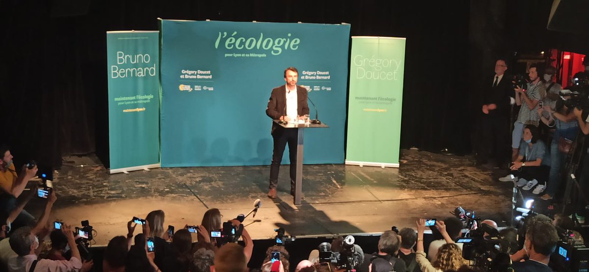 Maintenant Lyon tweet media