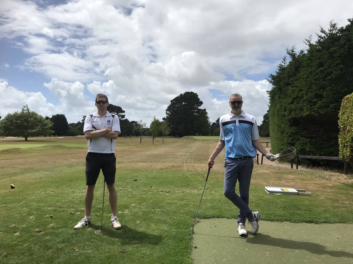 2/2: Everyone played a blinder and at least five were still in contention at the 16th. So cheers to all and big thanks to @highcliffegolf and @Kevsaunders72 for hosting this year’s Open. Lovely course, nice crowd, good vibes all round.