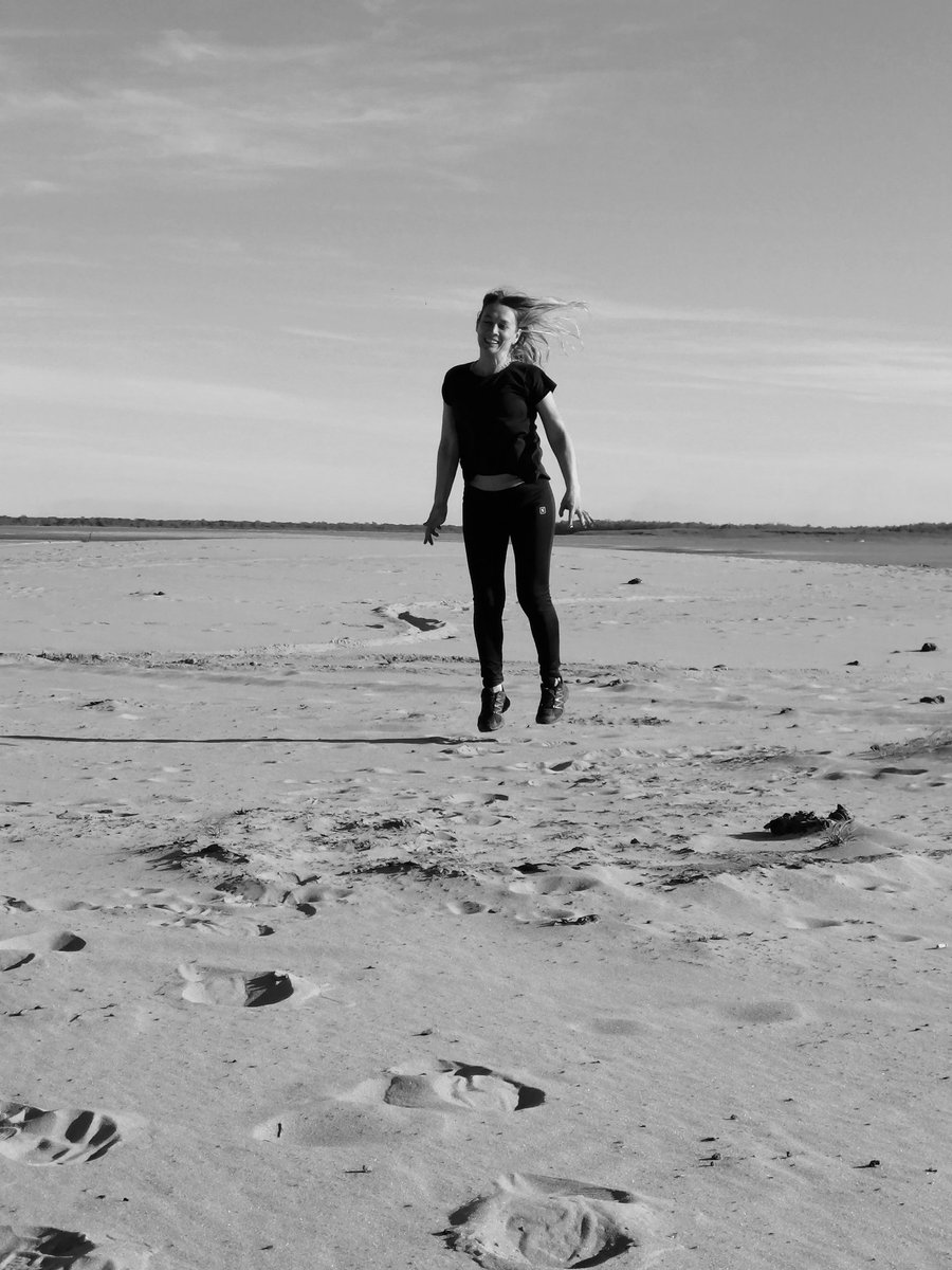 I 'm in the moon!!  virus is not here!! 🤣