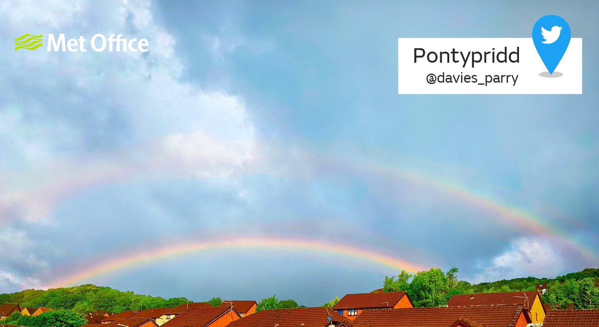 Sunday bit wet Sunday lots rainbows spotted LoveUKWeather photos