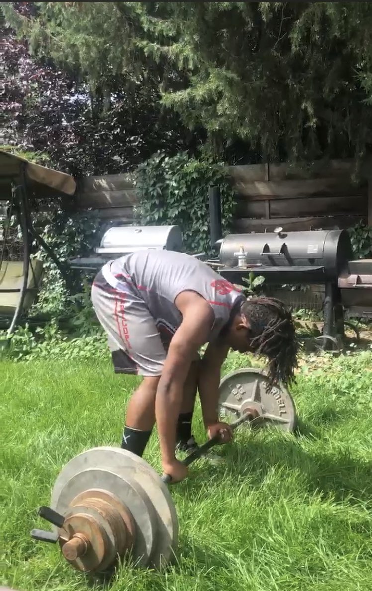 Corey81Nelson's tweet photo. Backyard boogie- 👀
Another summer lift PR for this young man of mine. Well done son!!
S/O to the (208)
#EightOneJr
#TeamNelson https://t.co/4Ldo9uuJbv
