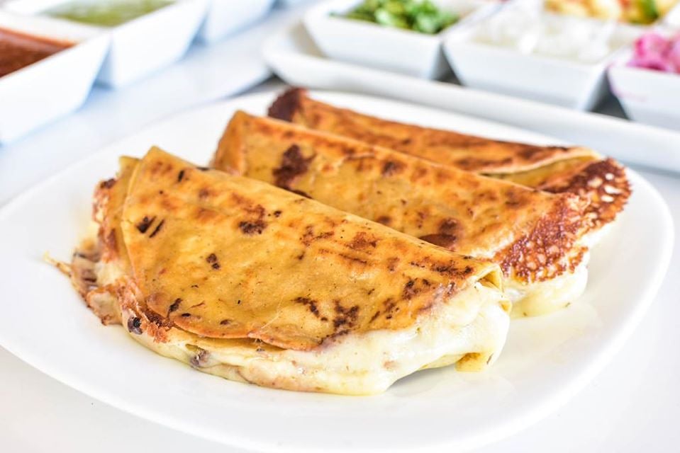 ¡Los mejores tacos en la región están en Las Planchitas de #MeridiamPark!
Puedes disfrutarlos directo en el restaurante, ya que se han implementado las medidas de limpieza necesarias, ó pedir a domicilio al (449) 103-54-37